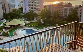 Royal Beach & Apartament